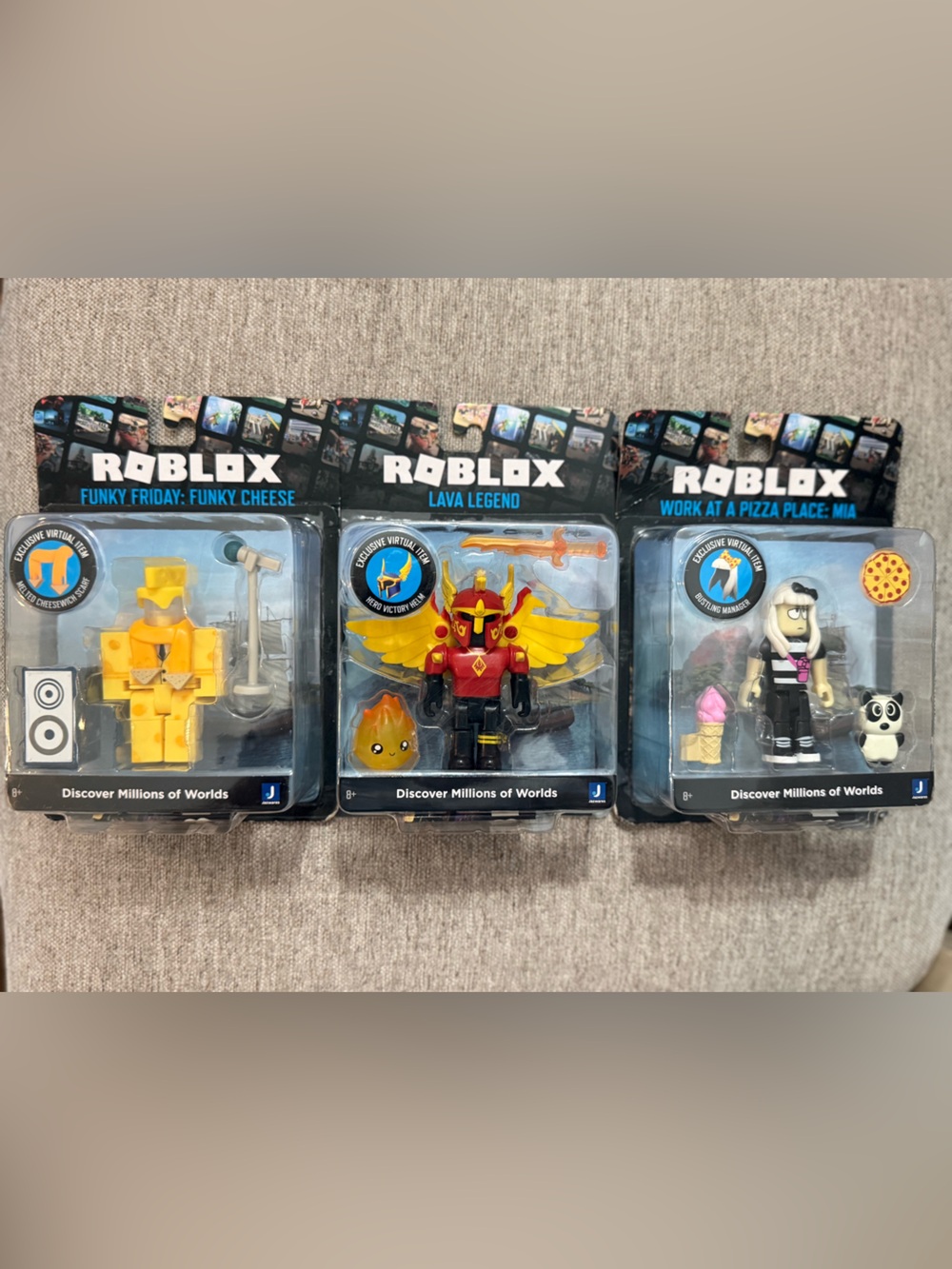 Roblox Funky Friday Funky Cheese, Lava Legend & Work at a pizza place Mia SetNew